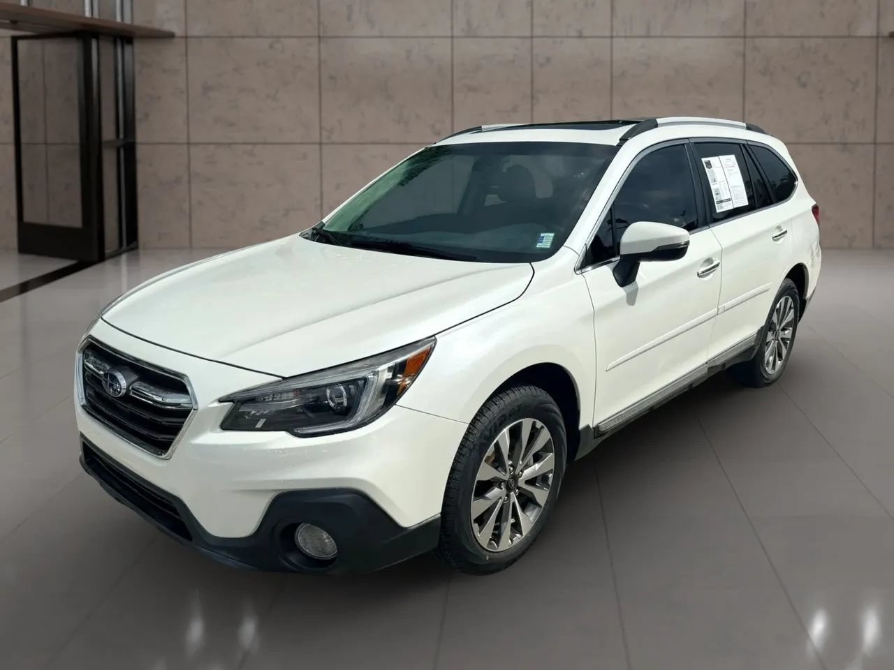 Used 2019 Subaru Outback 2.5i Touring AWD/4WD image 7