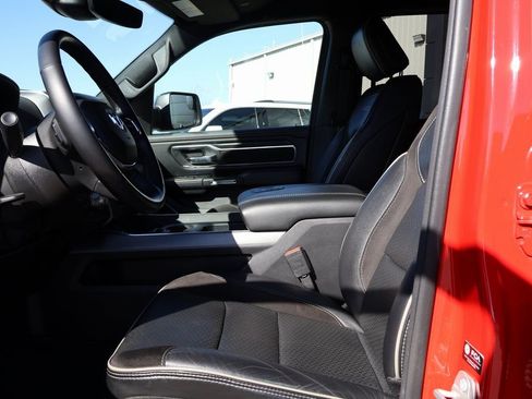 Used 2024 RAM 1500 Laramie image 22