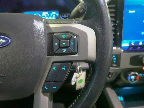 Used 2022 Ford F250 Lariat AWD/4WD image 12