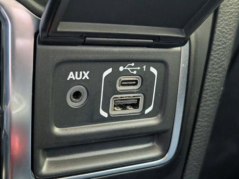 Used 2021 Jeep Wrangler Unlimited Islander image 30