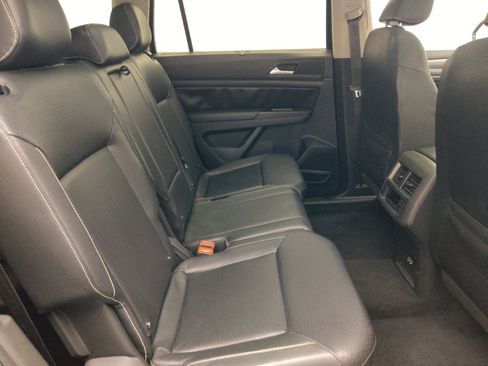 Used 2021 Volkswagen Atlas SE w/ Panoramic Sunroof Package AWD/4WD image 19