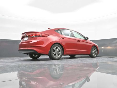 Used 2017 Hyundai Elantra Value Edition image 33