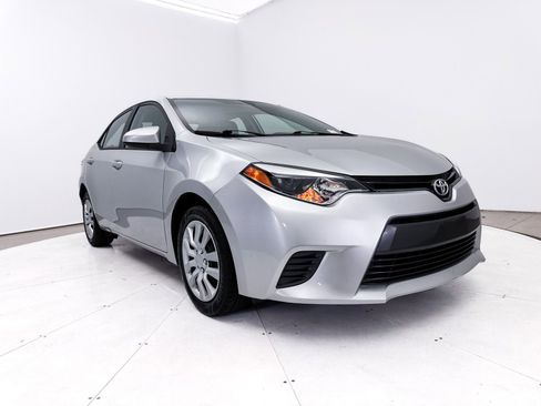 Used 2015 Toyota Corolla LE image 8