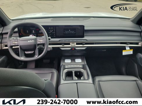 New 2027 Kia Telluride LX FWD image 16