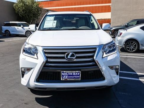 Used 2018 Lexus GX 460 Luxury w/ Preferred Accessory Package AWD/4WD image 2