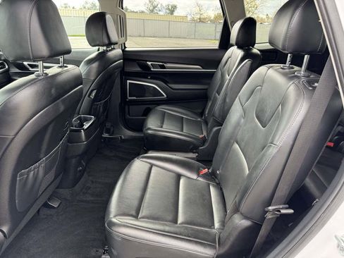 Used 2021 Kia Telluride S image 21