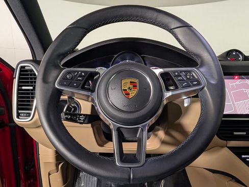 Used 2021 Porsche Cayenne S AWD/4WD image 34