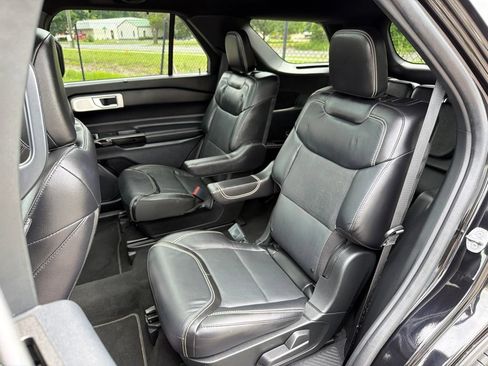 Used 2022 Ford Explorer ST w/ Equipment Group 401A AWD/4WD image 25