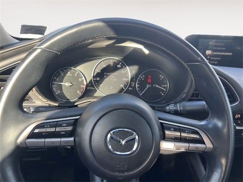 Used 2021 MAZDA MAZDA3 s image 11