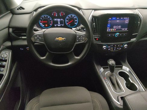 Used 2020 Chevrolet Traverse LS FWD image 22
