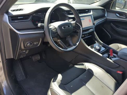 New 2026 Jeep Grand Cherokee Limited AWD/4WD image 10