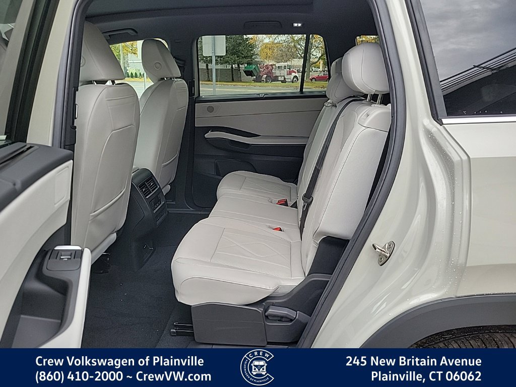New 2027 Volkswagen Atlas SEL R-Line AWD/4WD image 14