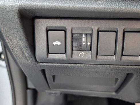 Used 2025 Subaru Legacy Limited AWD/4WD image 10