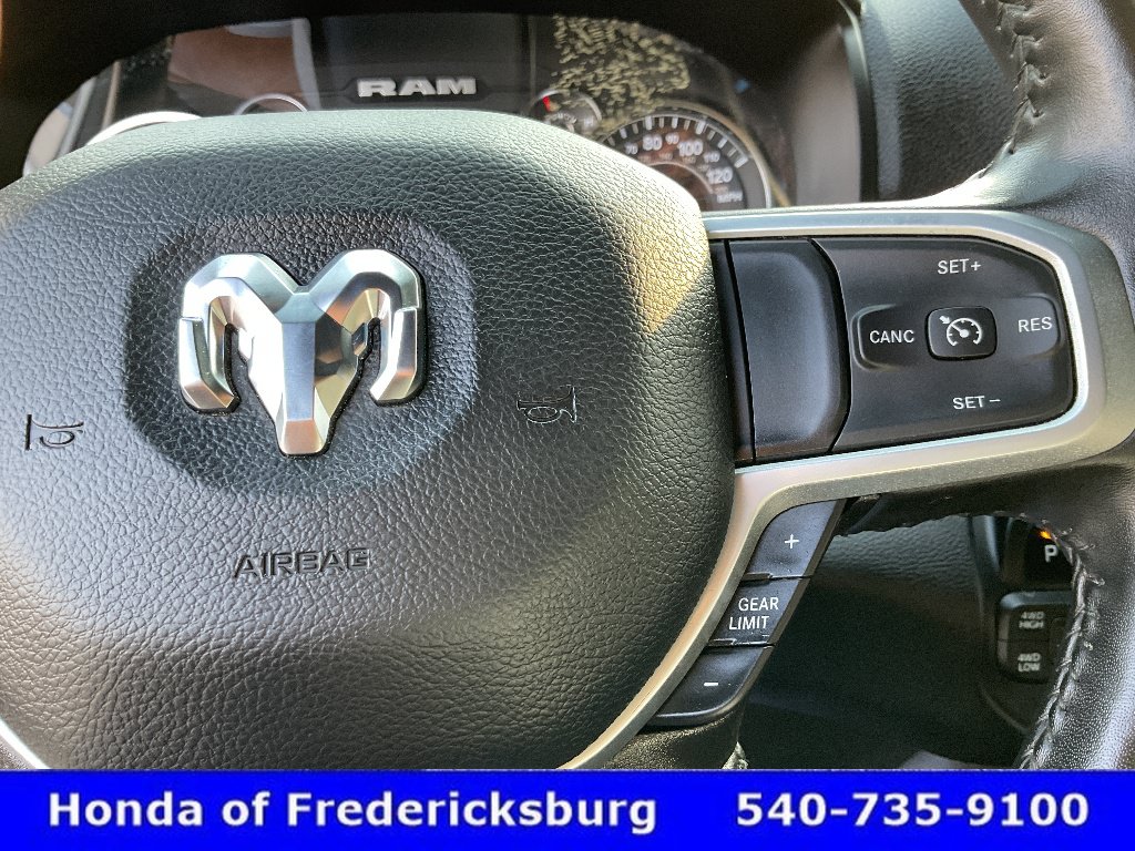 Used 2024 RAM 2500 Big Horn AWD/4WD image 30