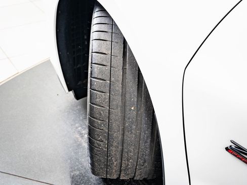 Used 2023 Chevrolet Corvette Stingray Premium Conv w/ Z51 Performance Package image 42