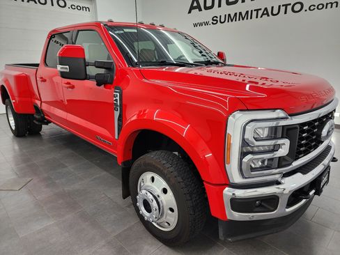 Used 2023 Ford F450 Lariat w/ Lariat Ultimate Package AWD/4WD image 2