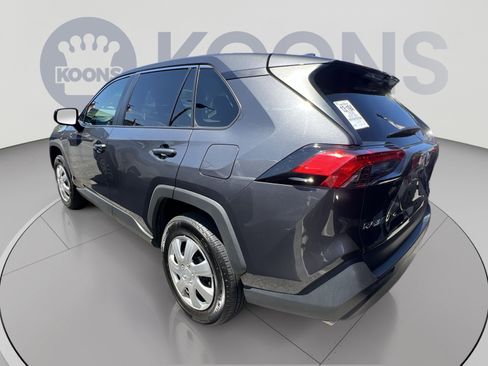 Used 2025 Toyota RAV4 LE AWD/4WD image 2