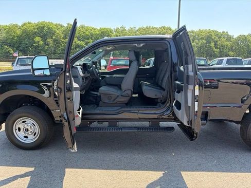 Used 2023 Ford F350 XL w/ Snow Plow Prep Package AWD/4WD image 11