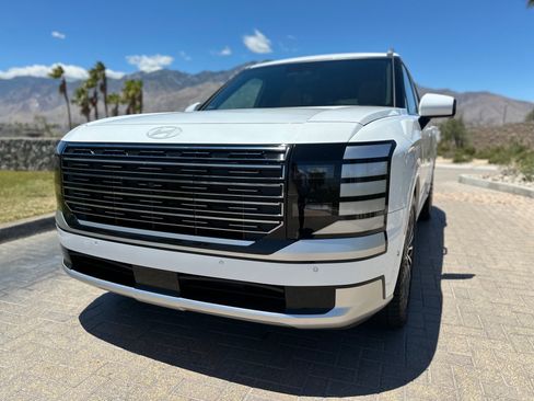 Used 2026 Hyundai Palisade Calligraphy AWD/4WD image 5