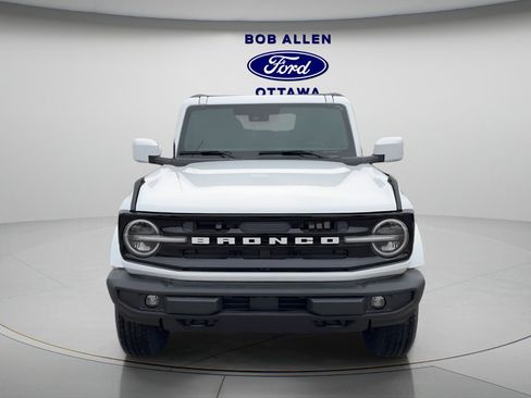 New 2025 Ford Bronco Outer Banks image 8