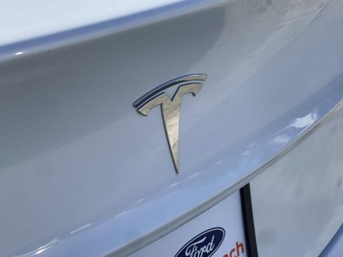 Used 2023 Tesla Model 3 Standard Range RWD image 6