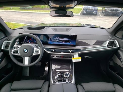 New 2026 BMW X5 xDrive40i w/ Executive Package AWD/4WD image 8