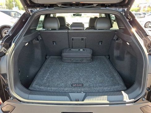 Used 2023 Volkswagen ID.4 Pro S RWD image 33