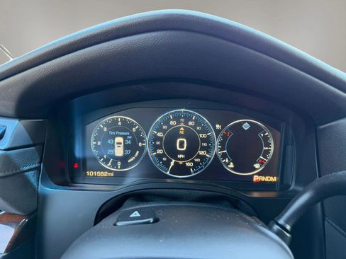 Used 2015 Cadillac Escalade ESV Premium AWD/4WD image 14