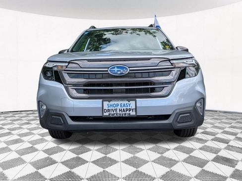 Used 2026 Subaru Forester Premium AWD/4WD image 14