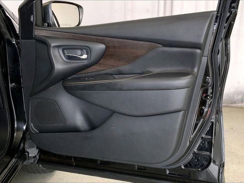 Used 2021 Nissan Murano Platinum w/ Cargo Package image 26