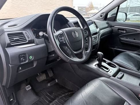 Used 2016 Honda Pilot EX-L image 2