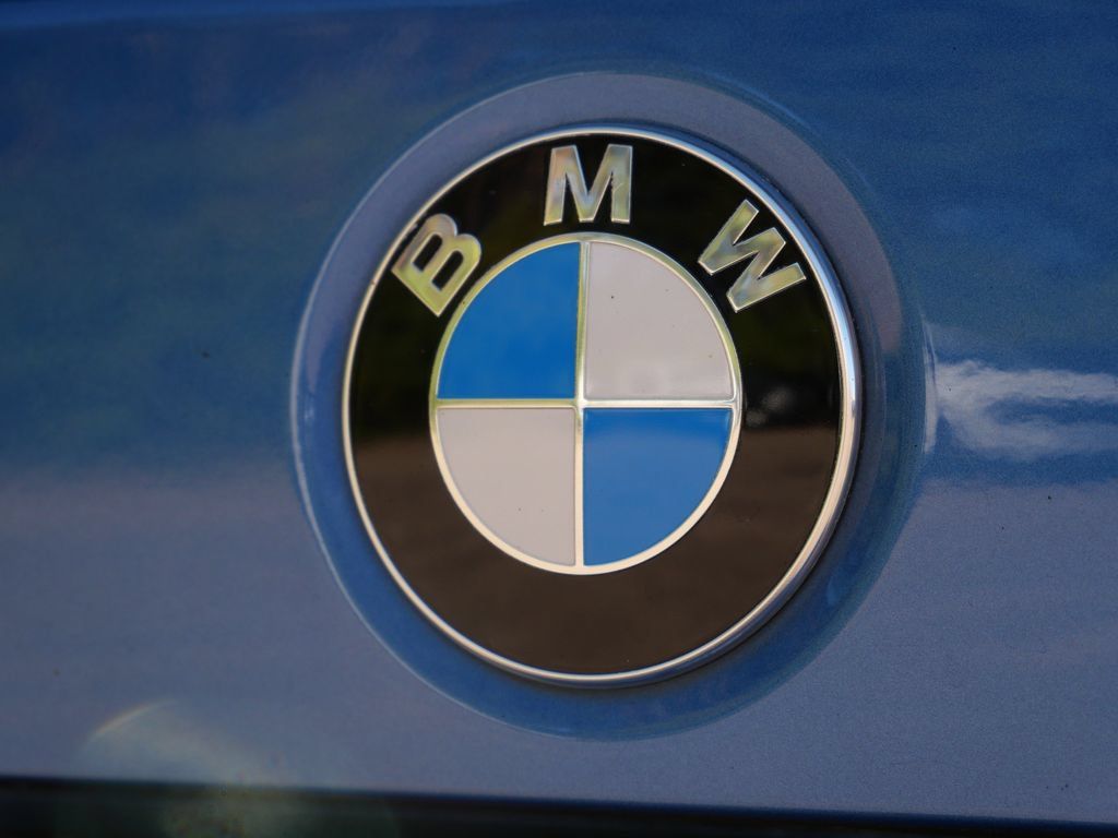 Used 2016 BMW M235i xDrive Coupe AWD/4WD image 10
