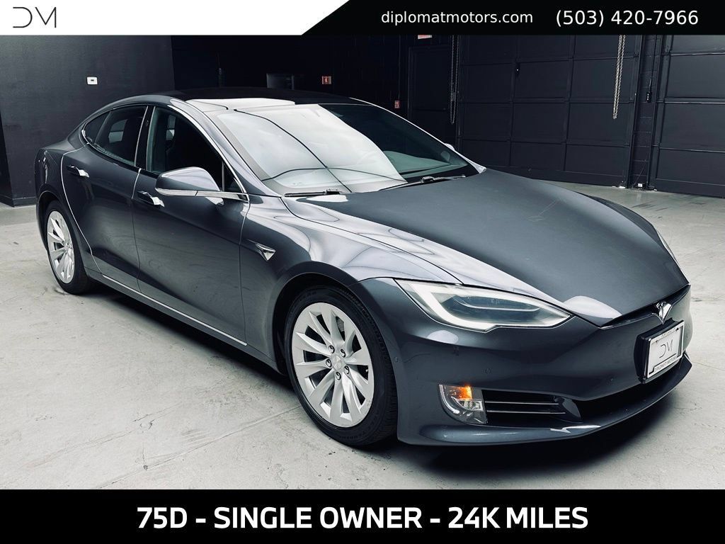 Used 2017 Tesla Model S 75D AWD/4WD image 8