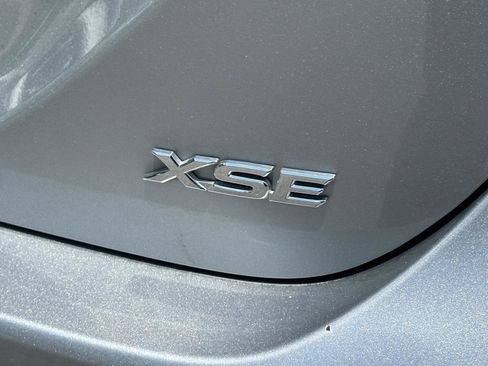 Used 2024 Toyota Camry XSE FWD image 10