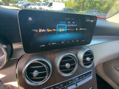 Certified 2022 Mercedes-Benz GLC 300 GLC 300 w/ Premium Package Lite image 6