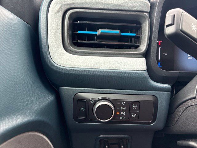 Used 2026 Ford Maverick XLT w/ XLT Luxury Package AWD/4WD image 26