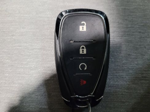 Used 2024 Chevrolet Equinox LS w/ LS Convenience Package image 32