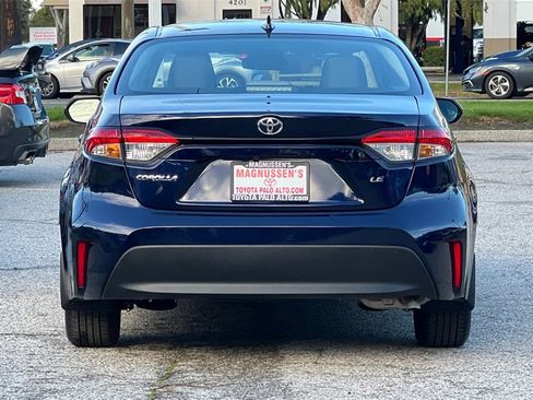 Certified 2025 Toyota Corolla LE image 4