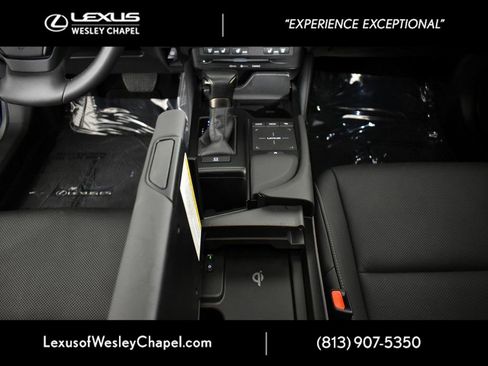 Used 2022 Lexus ES 350 350 w/ Premium Package image 31