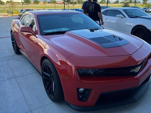 Used 2013 Chevrolet Camaro SS w/ RS Package RWD image 2