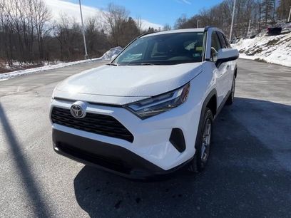 New 2025 Toyota RAV4 XLE