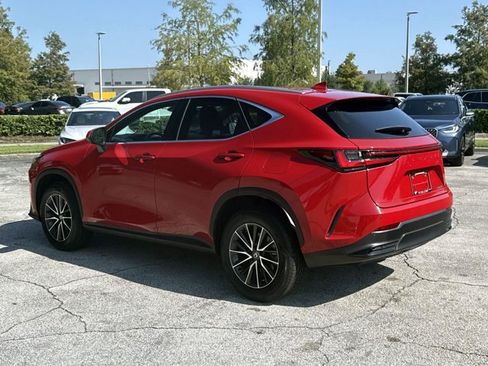 Used 2024 Lexus NX 250 FWD image 5
