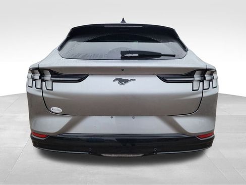 Used 2021 Ford Mustang Mach-E Premium image 6