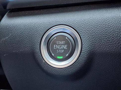 Certified 2025 GMC Terrain Elevation w/ Elevation Premium Package image 10