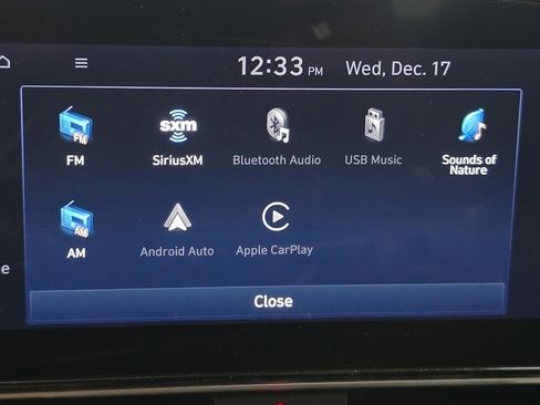 Used 2023 Hyundai Elantra SEL w/ Convenience Package image 4