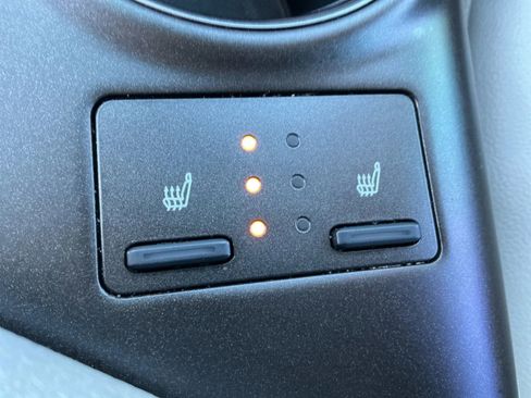 Used 2021 Toyota Camry XSE w/ Navigation Package image 31