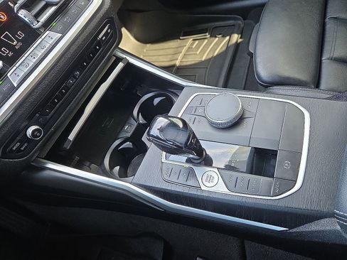Used 2021 BMW 430i Coupe w/ Premium Package RWD image 25