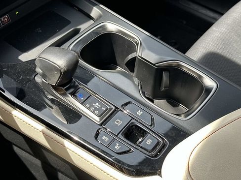 Used 2022 Lexus NX 350h AWD image 33