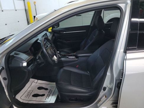 Used 2020 Nissan Altima 2.5 SL AWD/4WD image 6