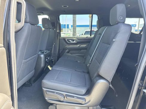 Used 2023 Chevrolet Suburban LS AWD/4WD image 26